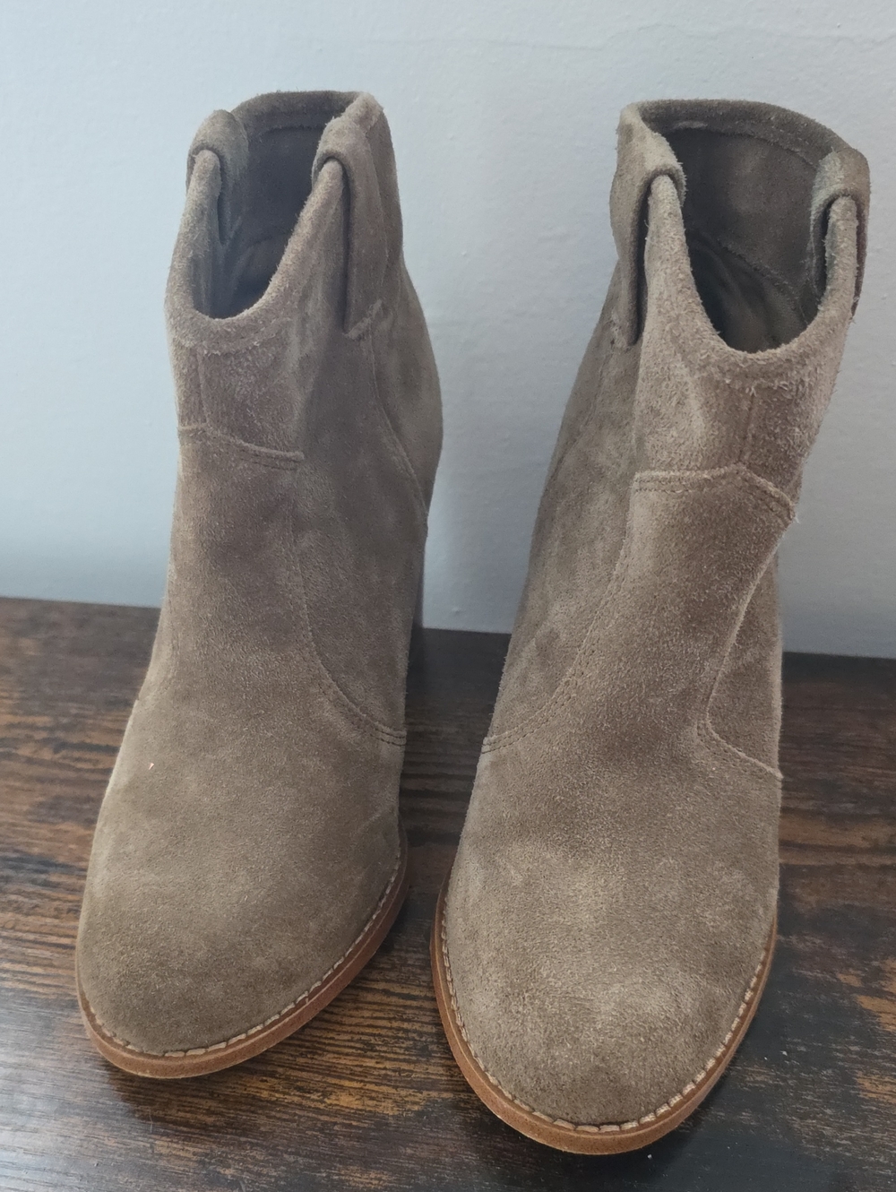 Splendid Taupe Suede Ankle Booties